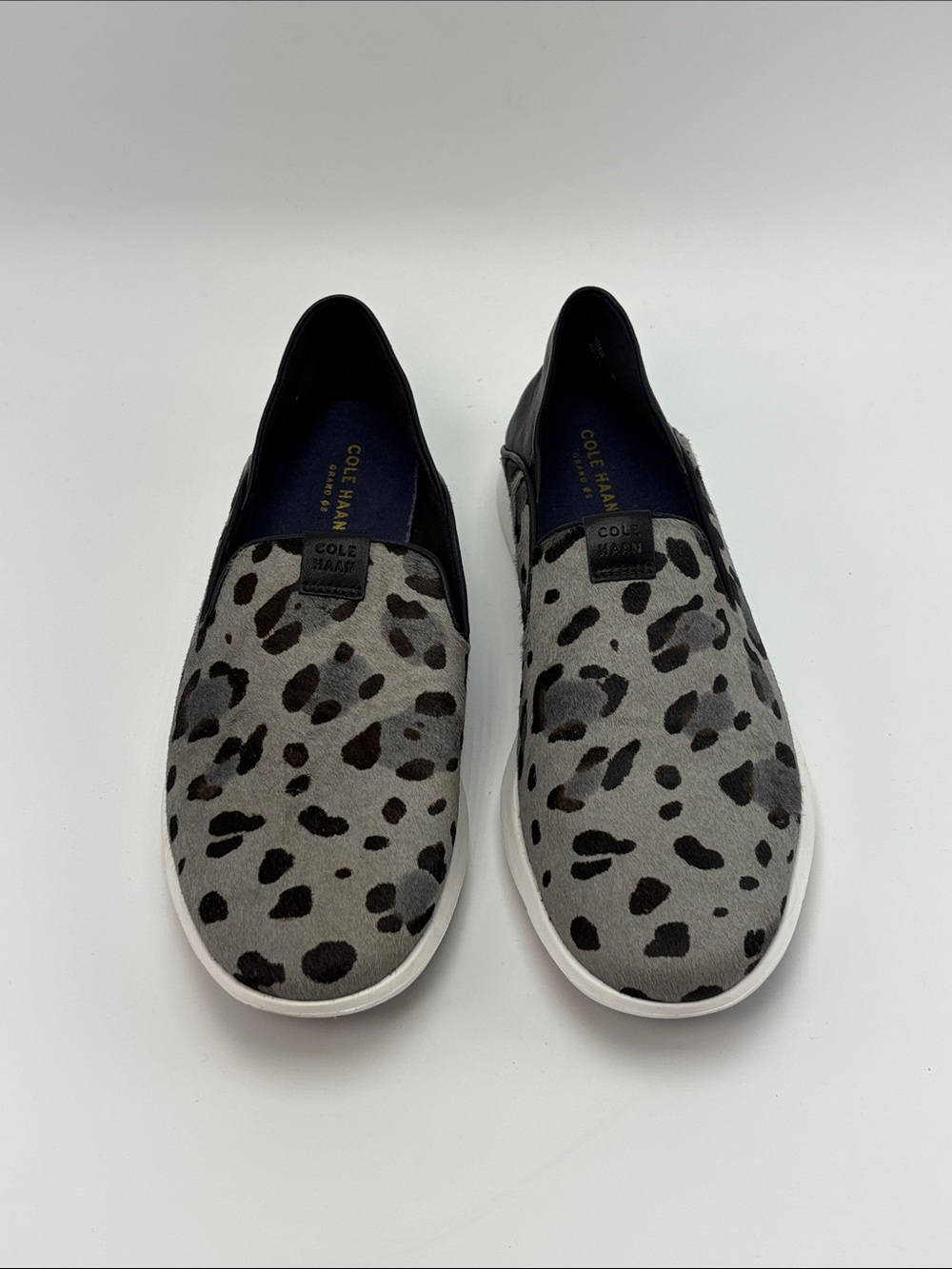 Cole Haan Grand Horizon Grey Leopard Print Calf Hair Slip On Shoes - size 8